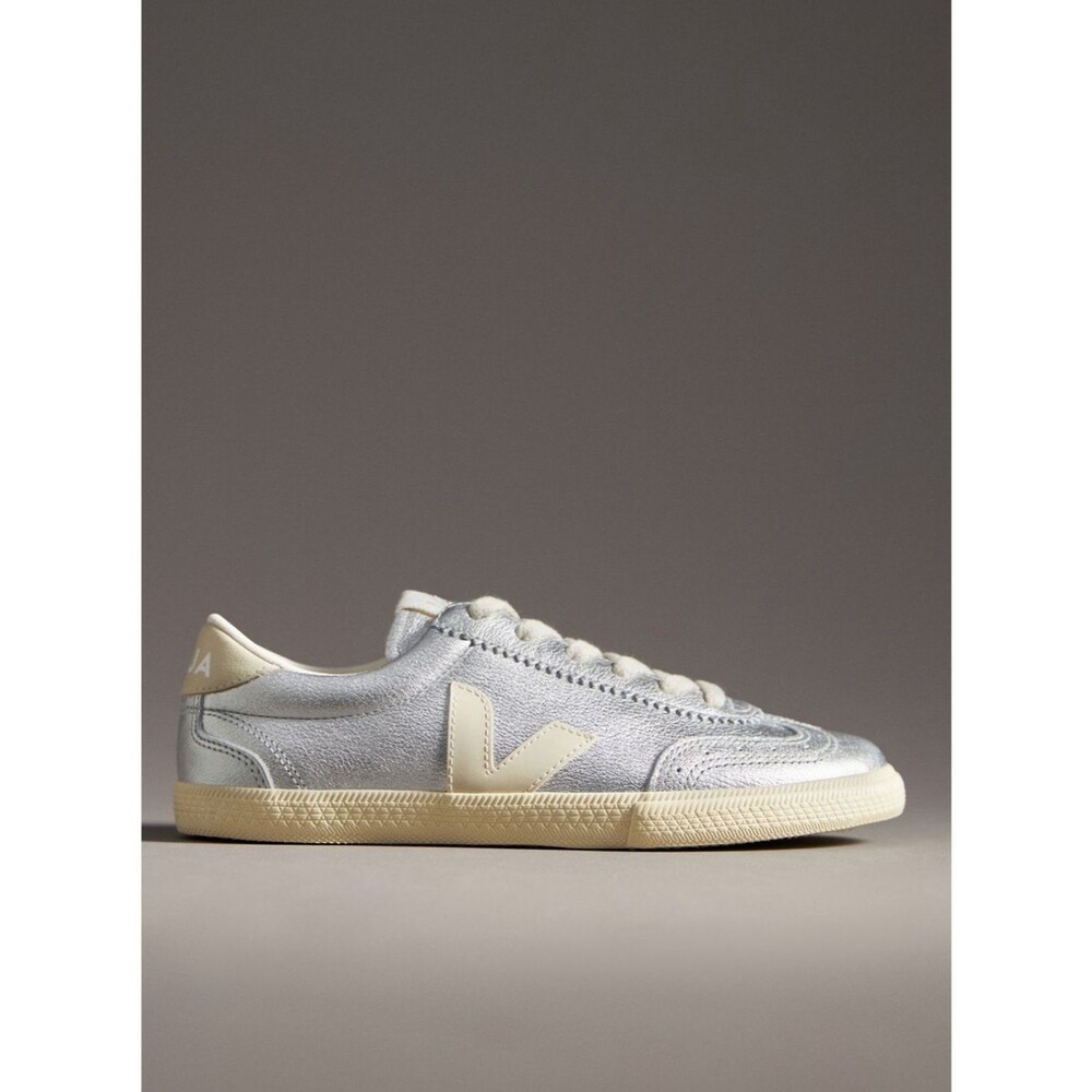 Veja Volley O.T. Sneakers